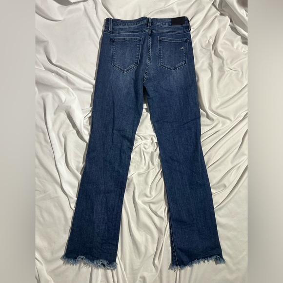 HIDDEN JEANS HAPPI FLARE DARK WASH SPLIT FRAYED HEM | 29 - Picture 10 of 13
